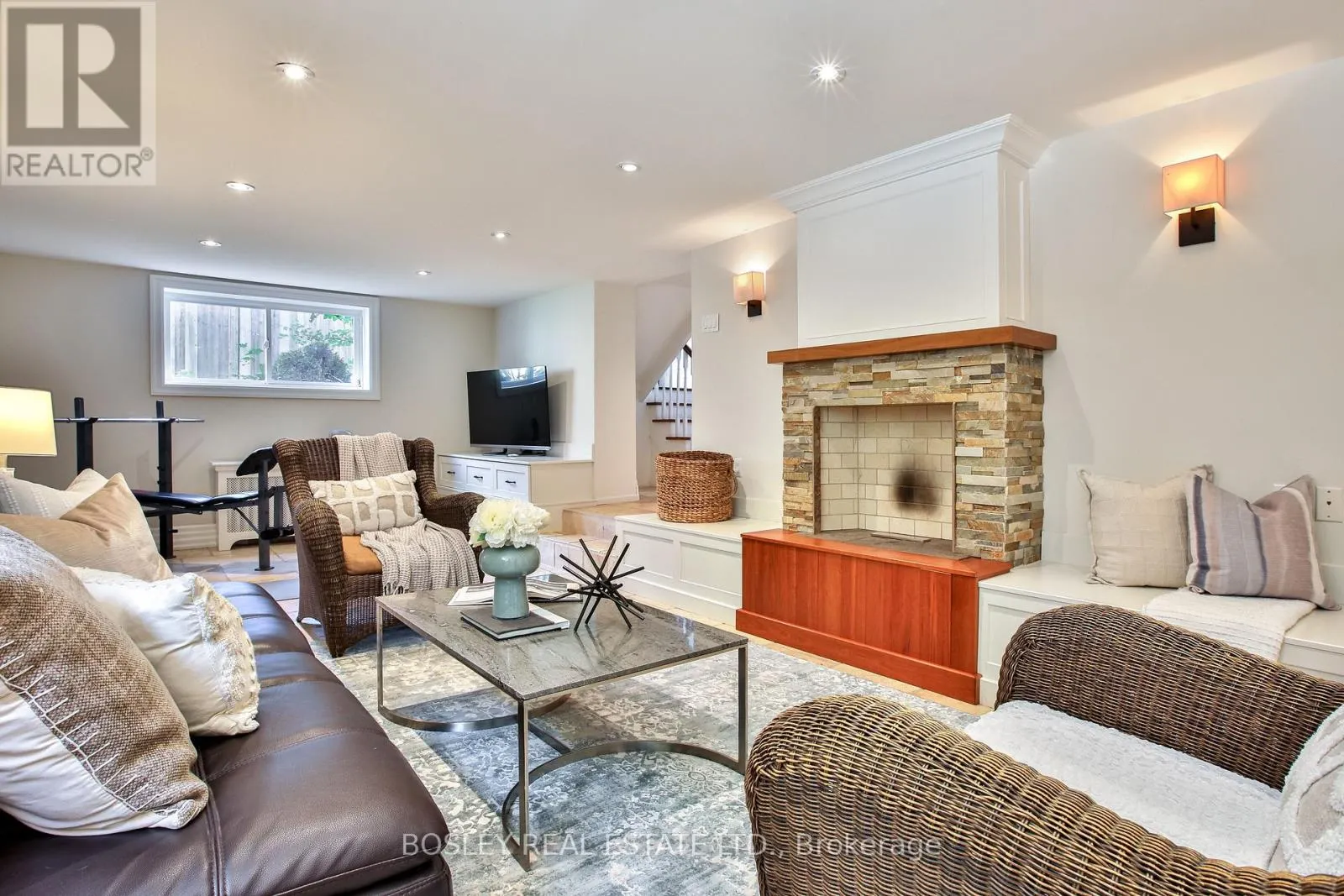 34 EDGECOMBE AVENUE