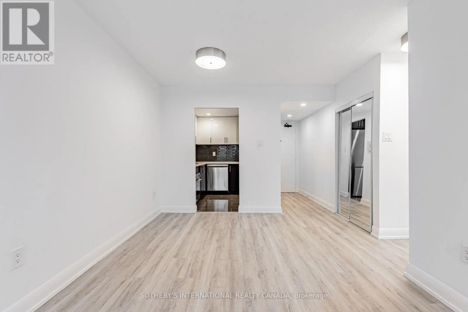 S1015 - 191 SHERBOURNE STREET