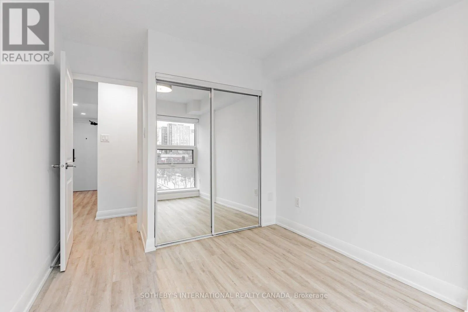S1015 - 191 SHERBOURNE STREET