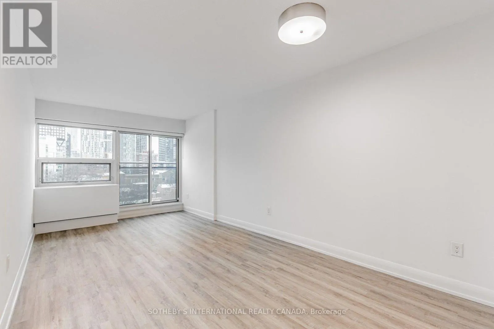 S1015 - 191 SHERBOURNE STREET