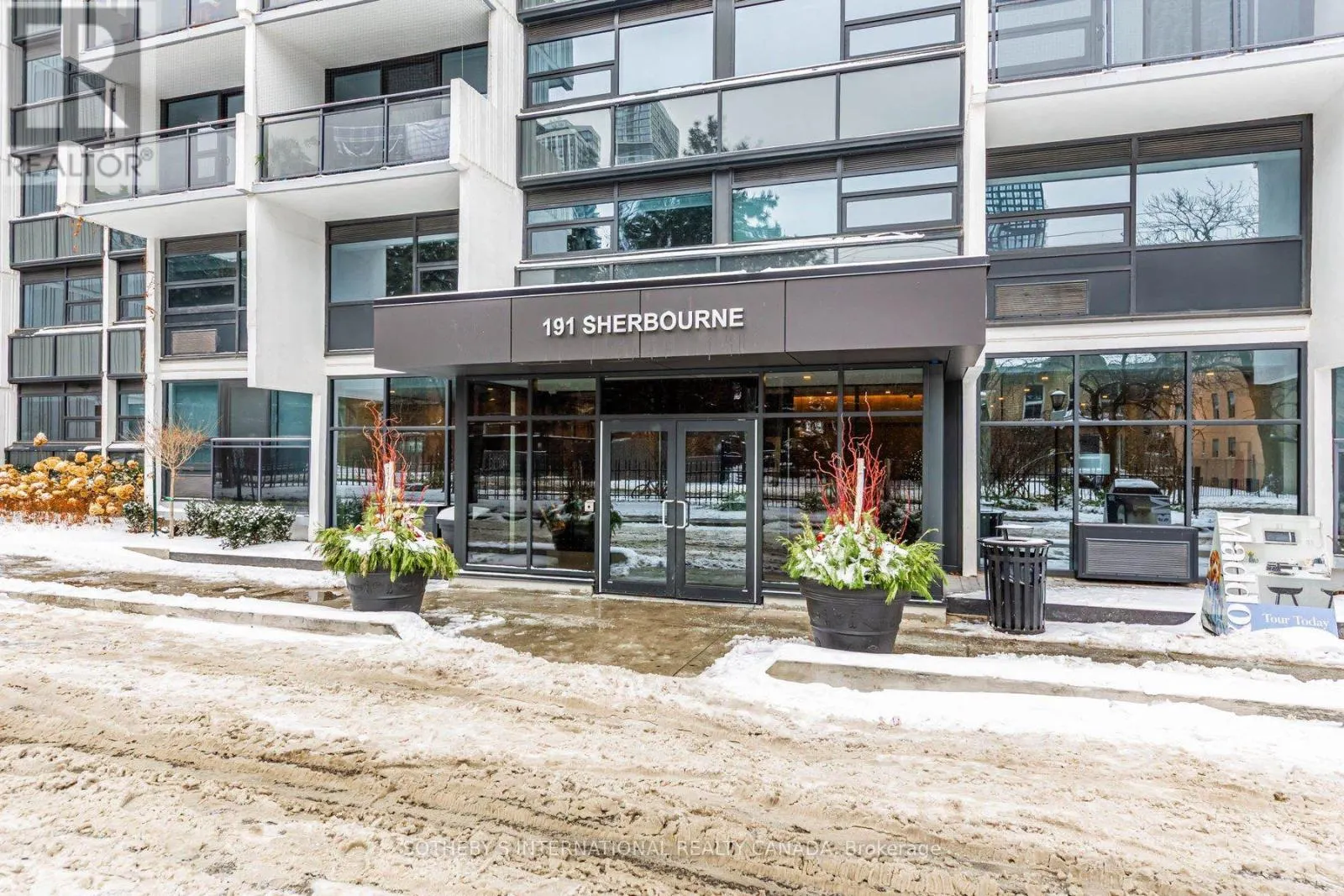 S0420 - 191 SHERBOURNE STREET