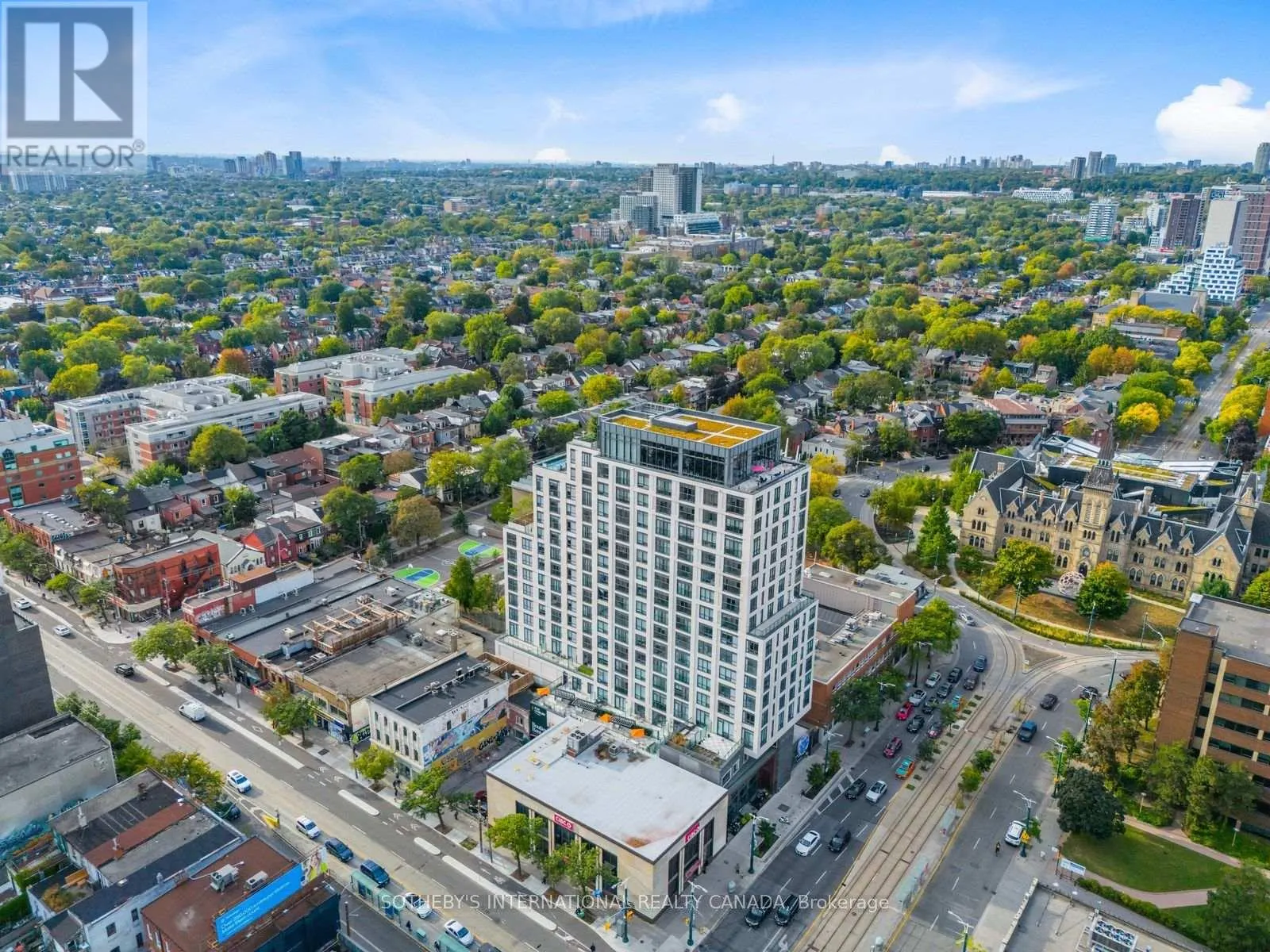 315 - 484 SPADINA AVENUE