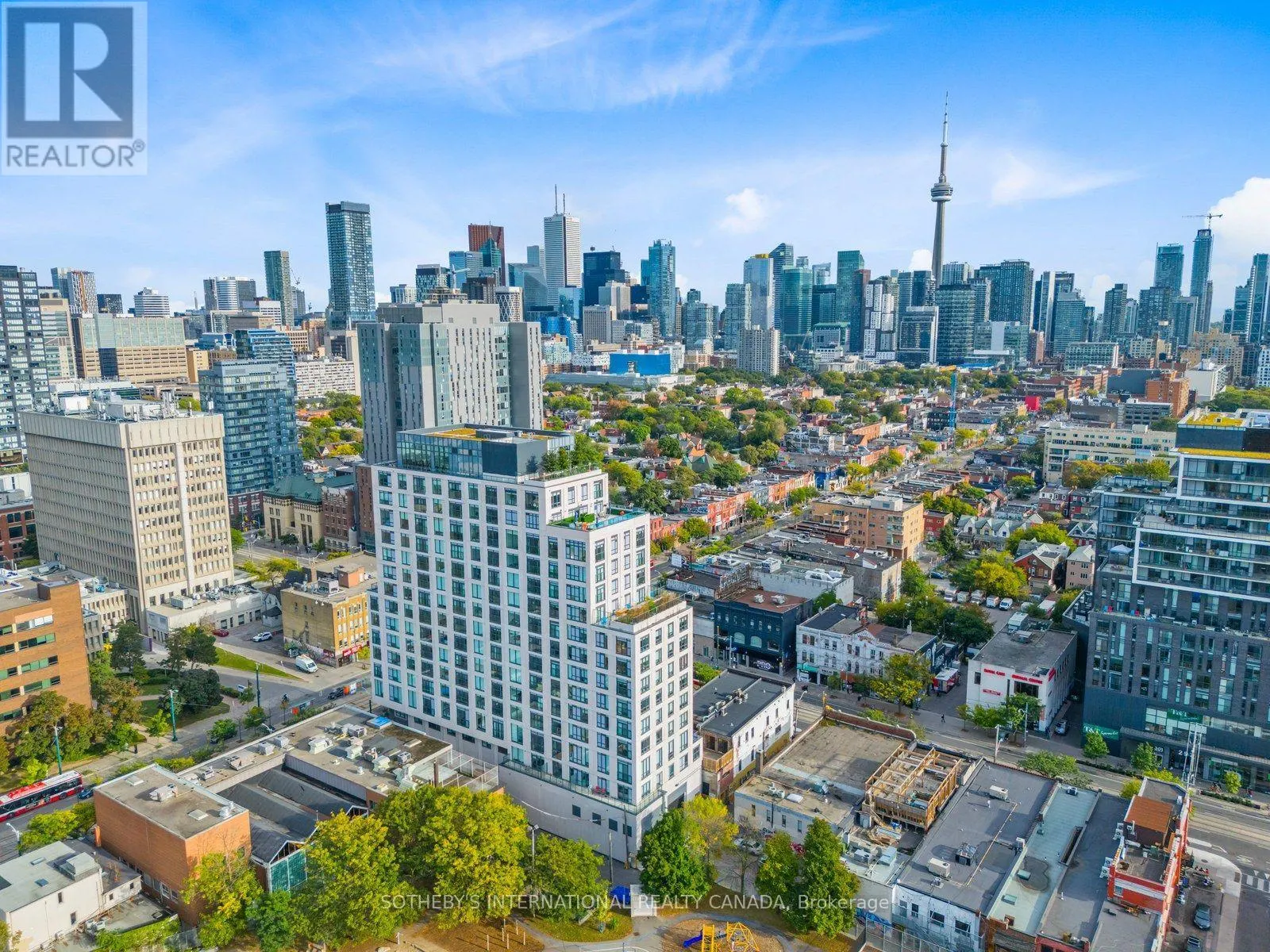 315 - 484 SPADINA AVENUE