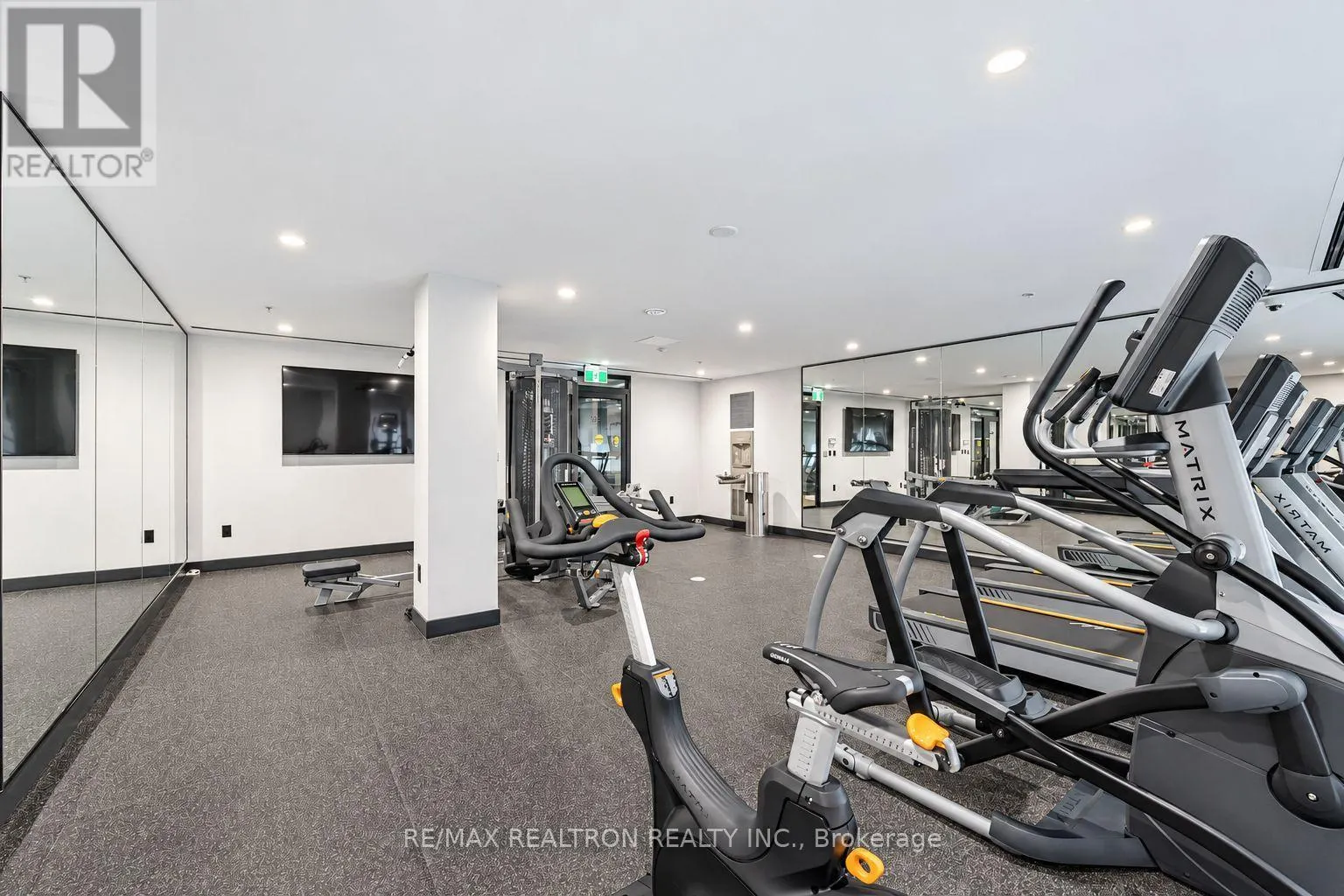 103 - 2525 BATHURST STREET