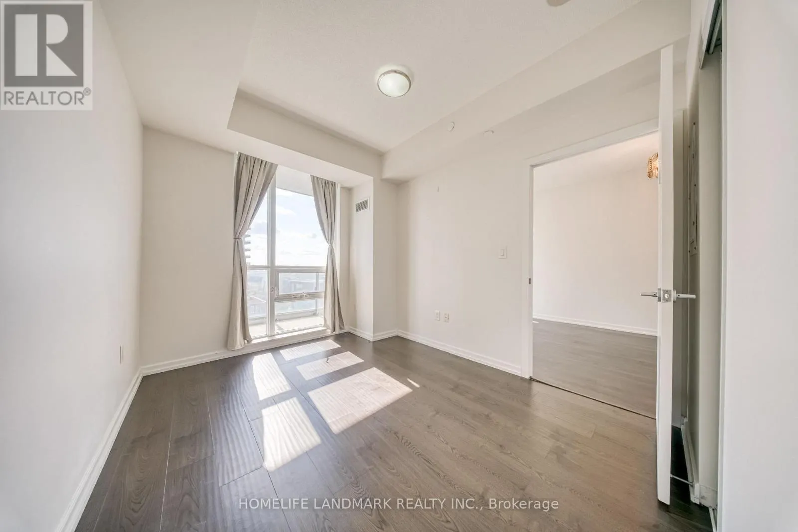 1606 - 62 FOREST MANOR ROAD