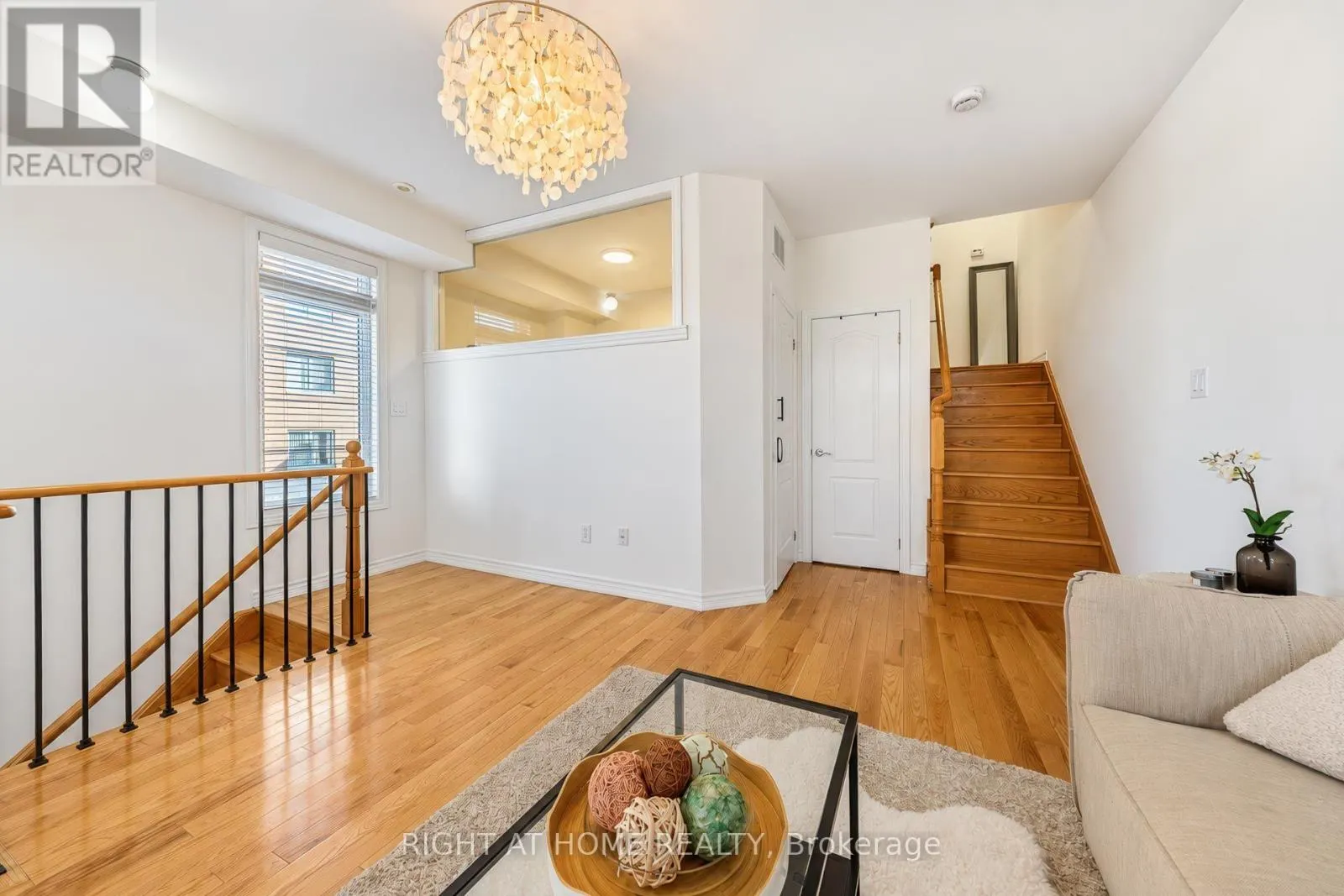 1 - 37 DREWRY AVENUE