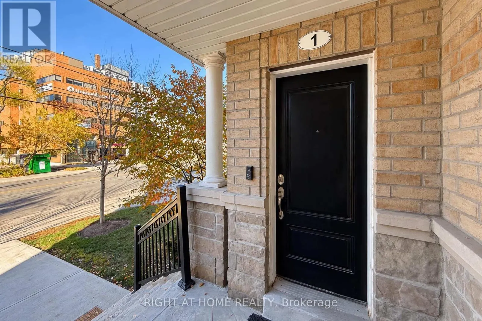 1 - 37 DREWRY AVENUE
