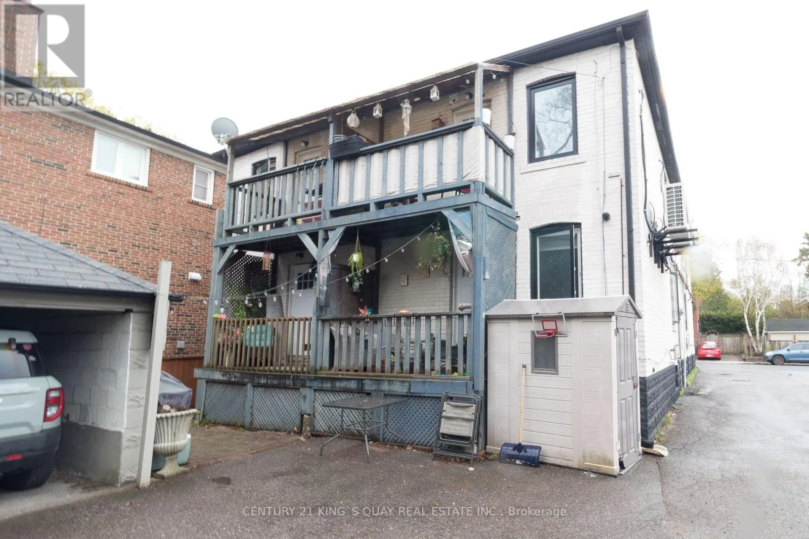 UPPER - 301 CLEVELAND STREET
