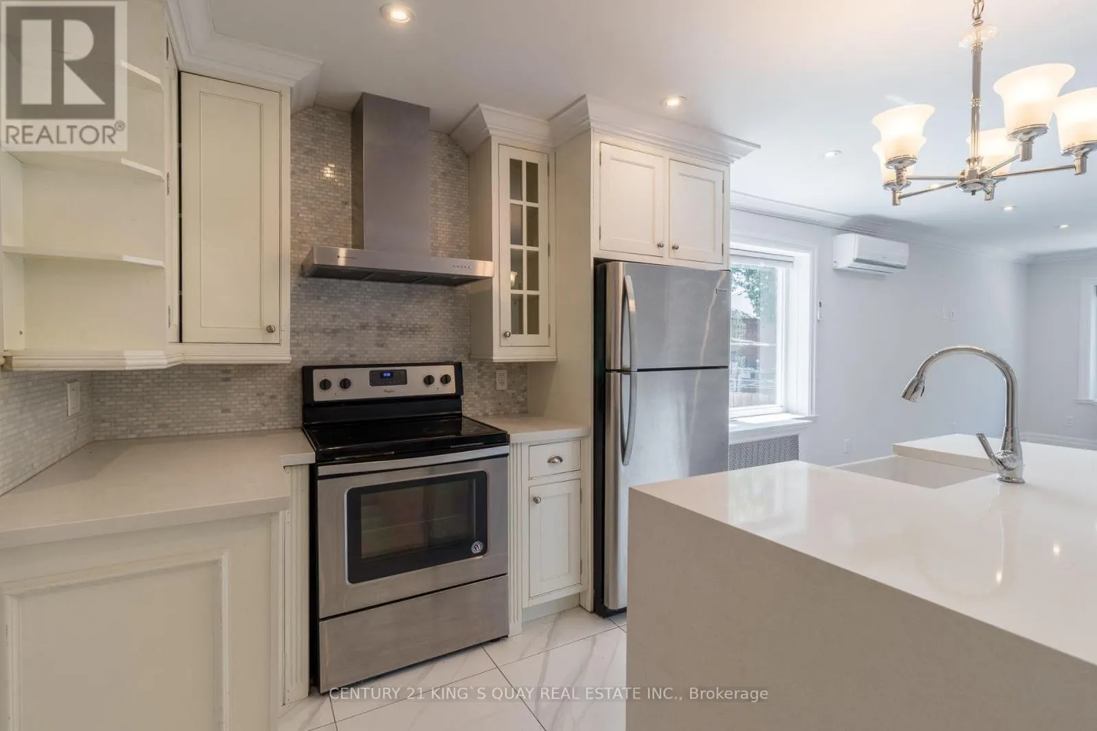 UPPER - 301 CLEVELAND STREET
