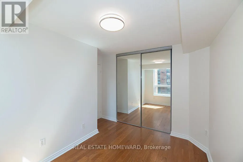 1219 - 77 MAITLAND PLACE