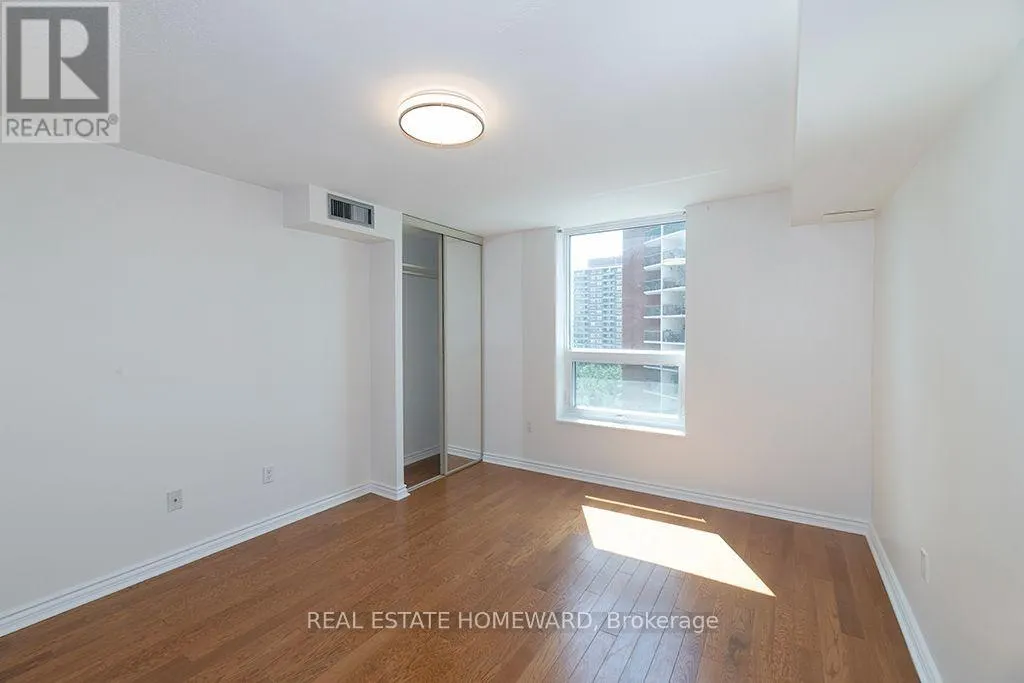 1219 - 77 MAITLAND PLACE