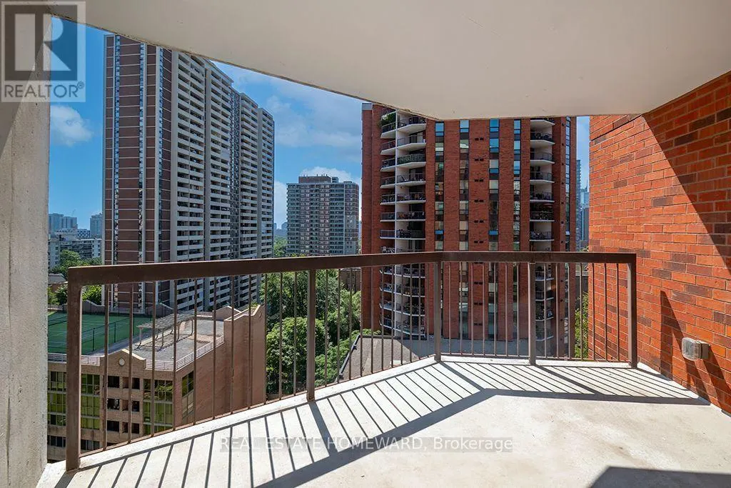1219 - 77 MAITLAND PLACE