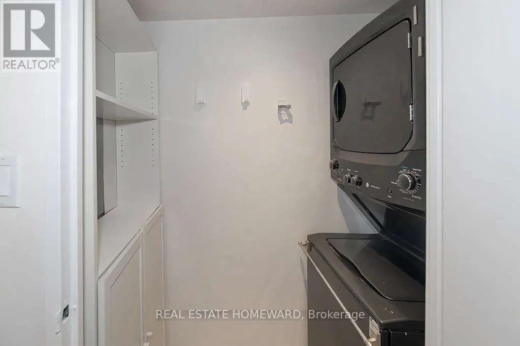 1219 - 77 MAITLAND PLACE