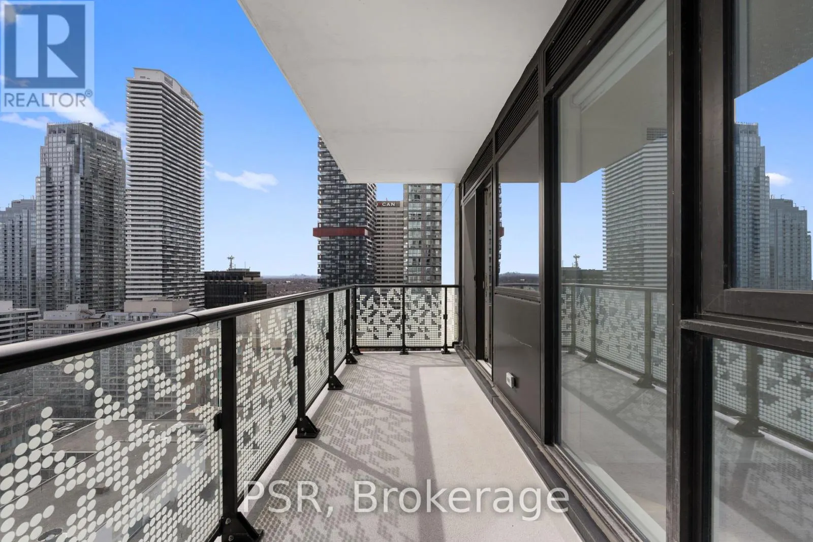 2510 - 101 ROEHAMPTON AVENUE