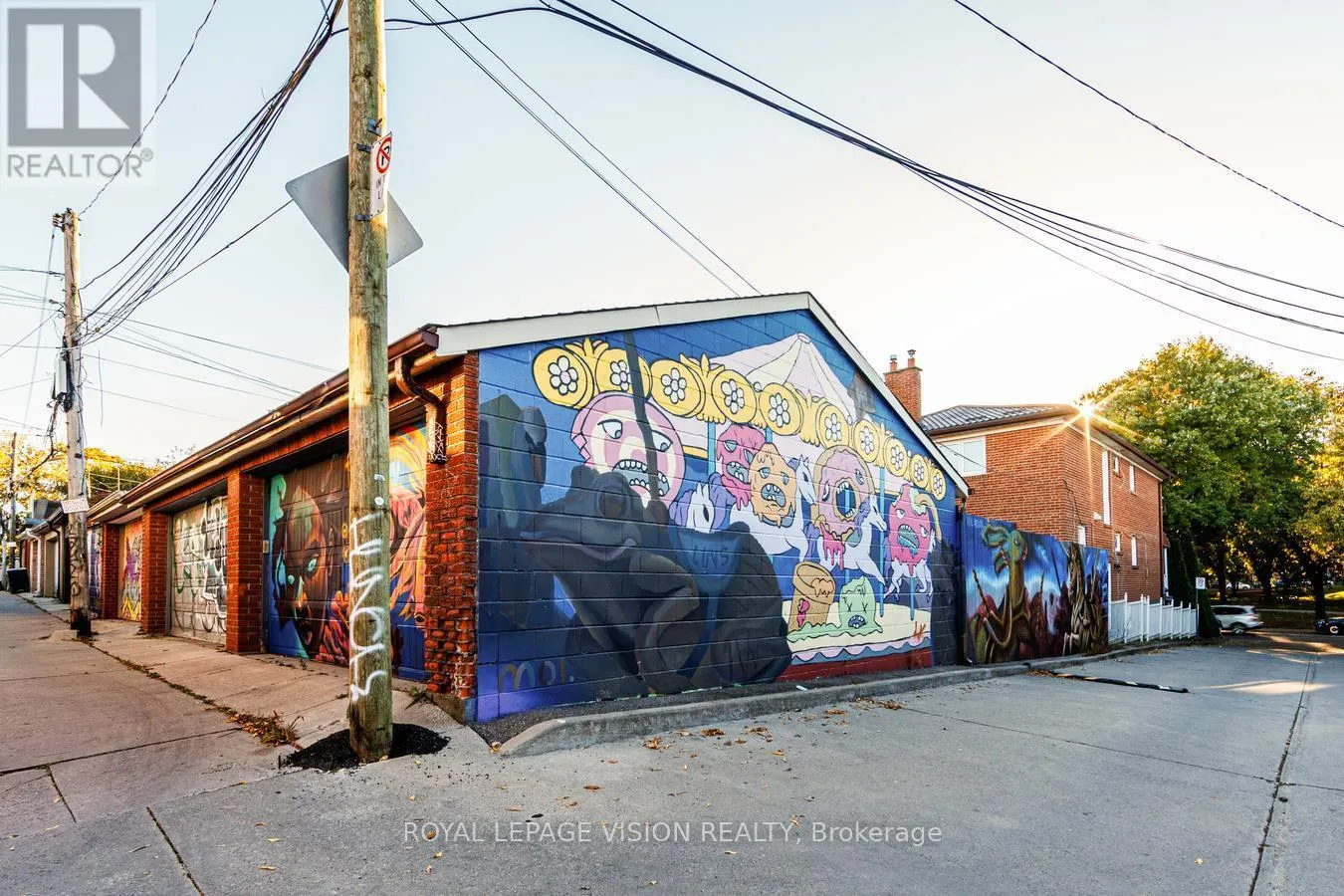 445 SHAW STREET