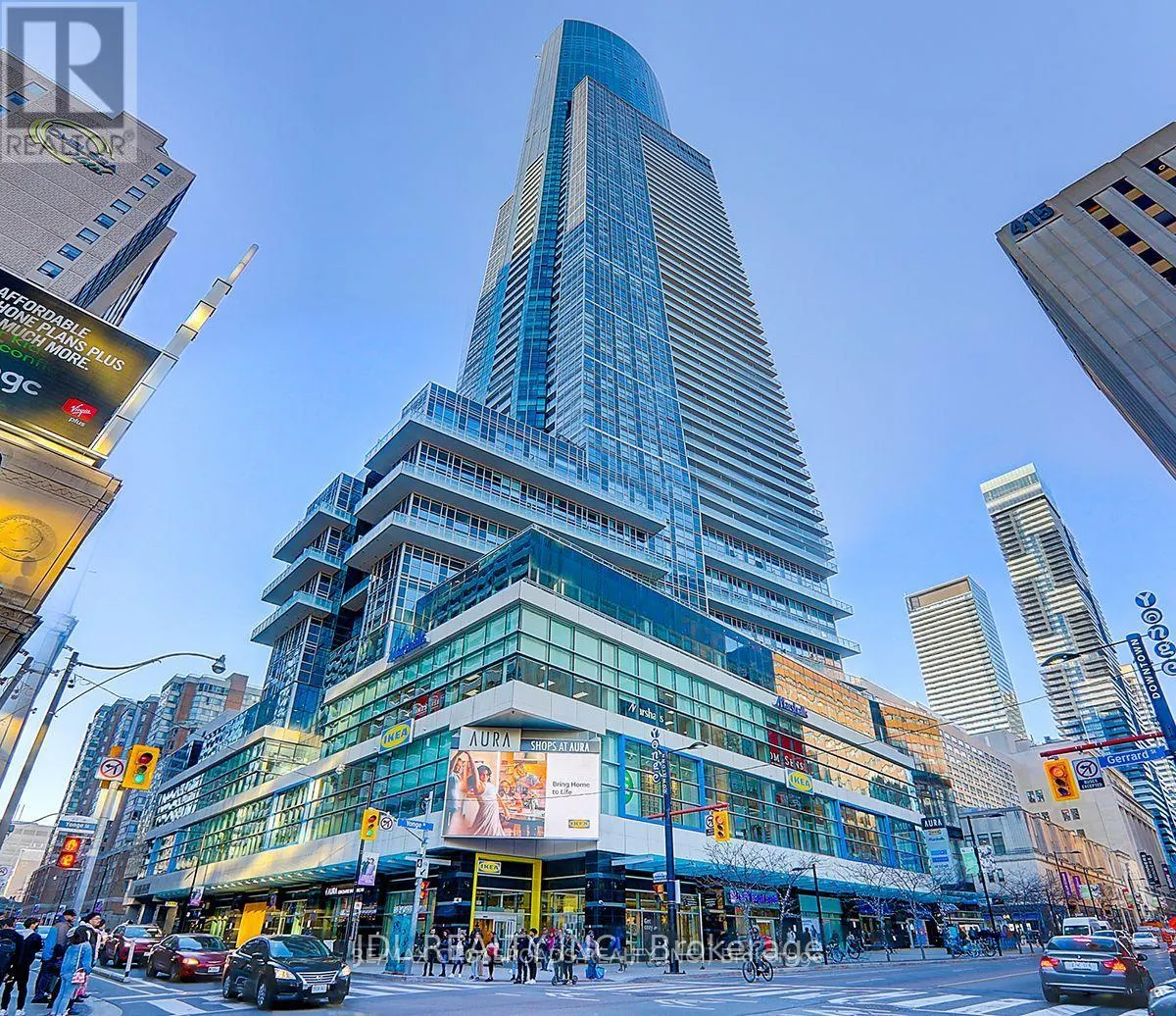 5505 - 386 YONGE STREET