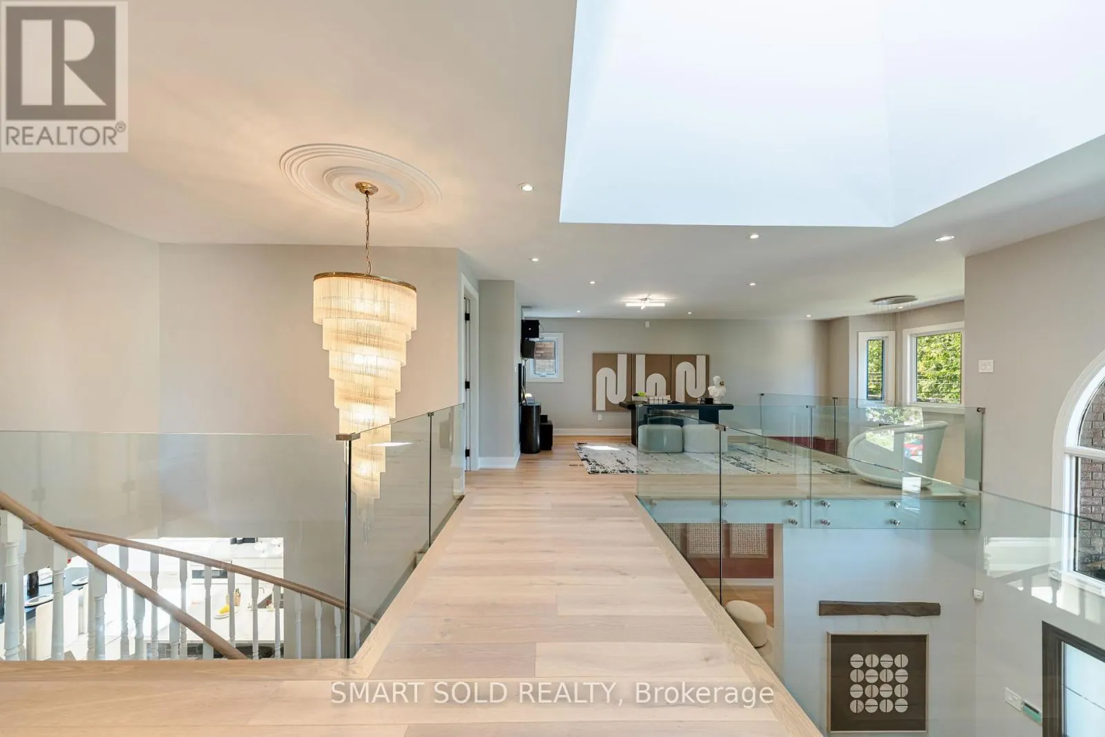 231 HOUNSLOW AVENUE
