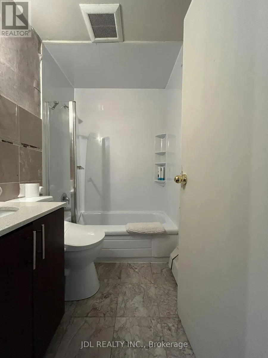 ONE BEDROOM UNIT MAIN - 3 PEMBROKE ST STREET