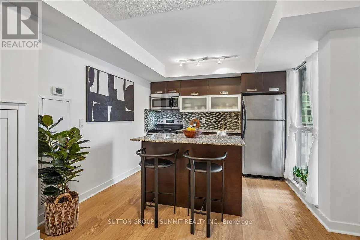 1012 - 100 WESTERN BATTERY ROAD