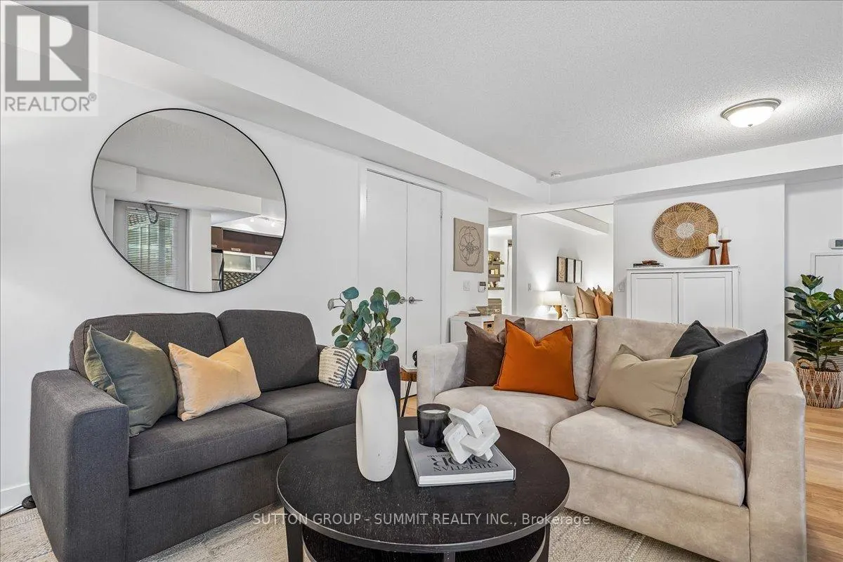 1012 - 100 WESTERN BATTERY ROAD