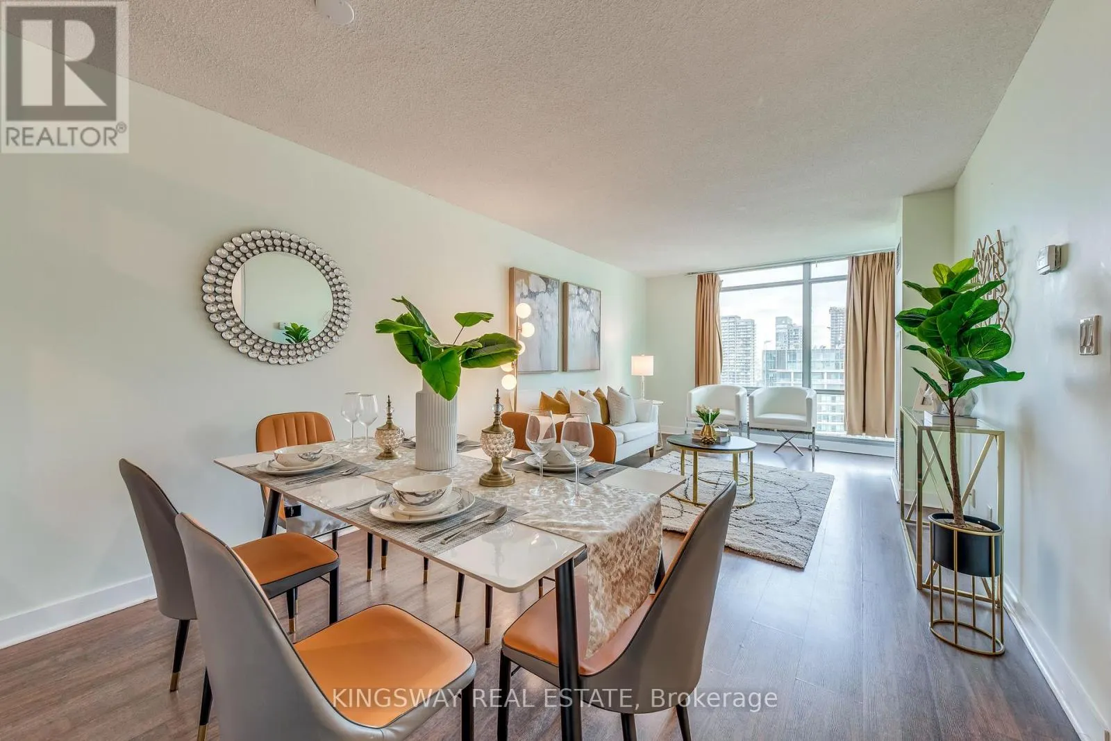 3511 - 81 NAVY WHARF COURT