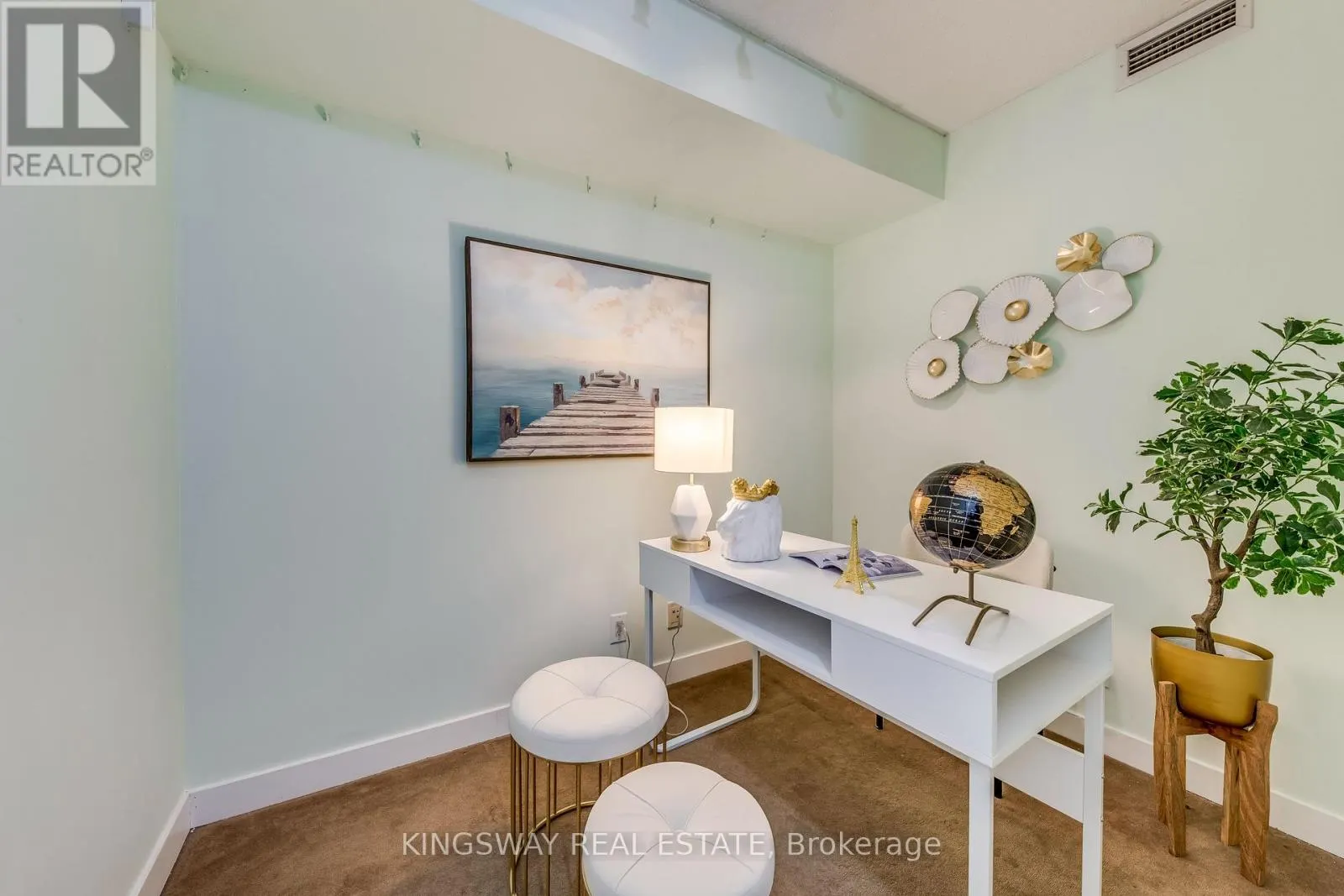 3511 - 81 NAVY WHARF COURT