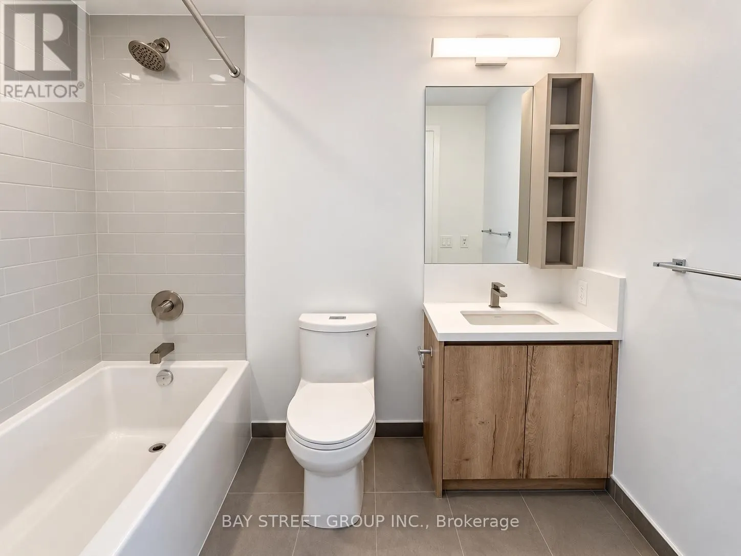 4911 - 319 JARVIS STREET