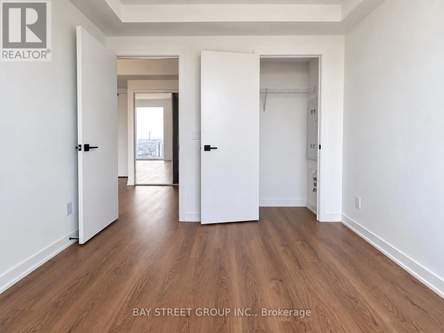 4911 - 319 JARVIS STREET