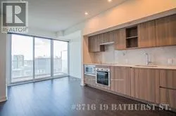 3716 - 19 BATHURST STREET