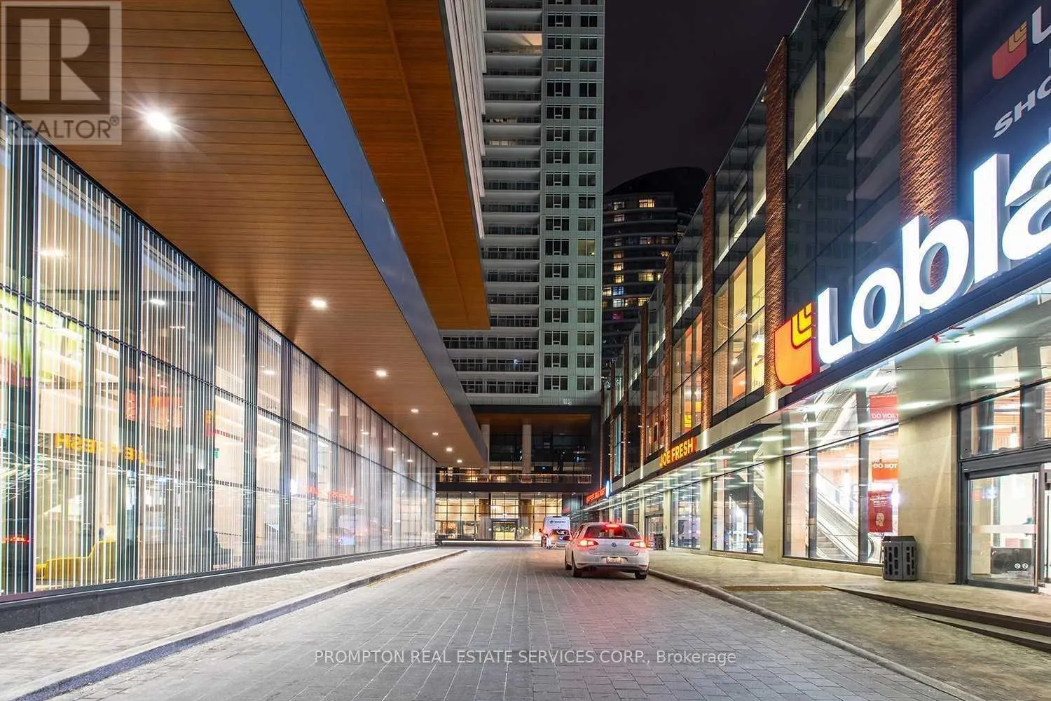 3716 - 19 BATHURST STREET