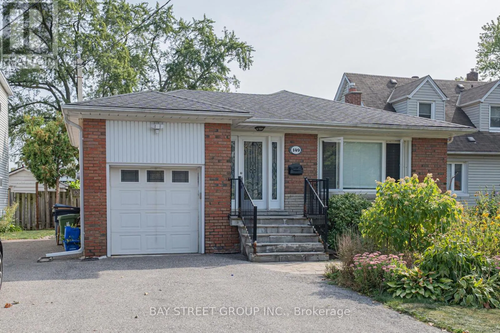 LOWER - 149 HENDON AVENUE