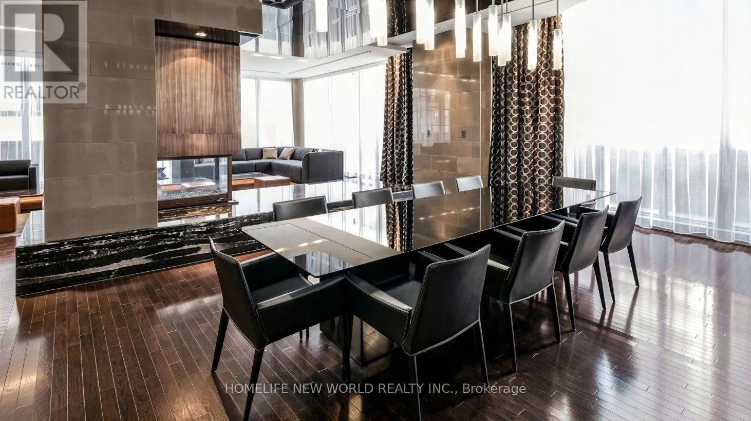 508 - 770 BAY STREET