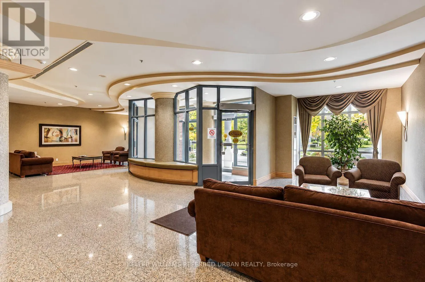 1118 - 233 BEECROFT ROAD