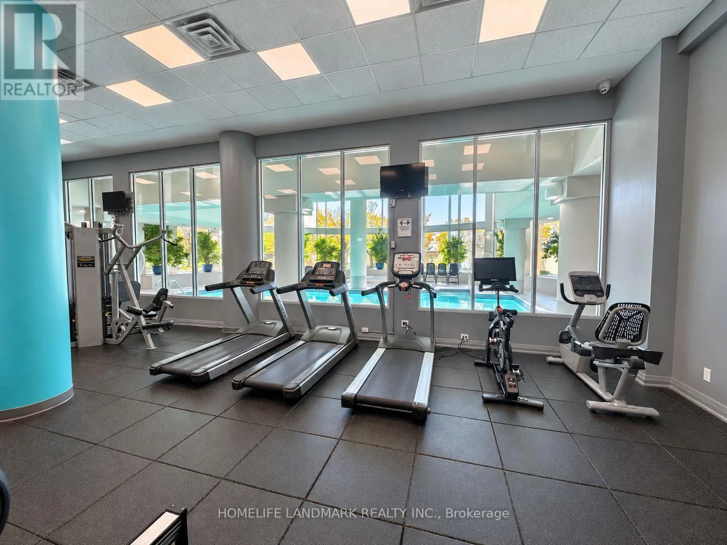 GV113 - 38 KENASTON GARDENS