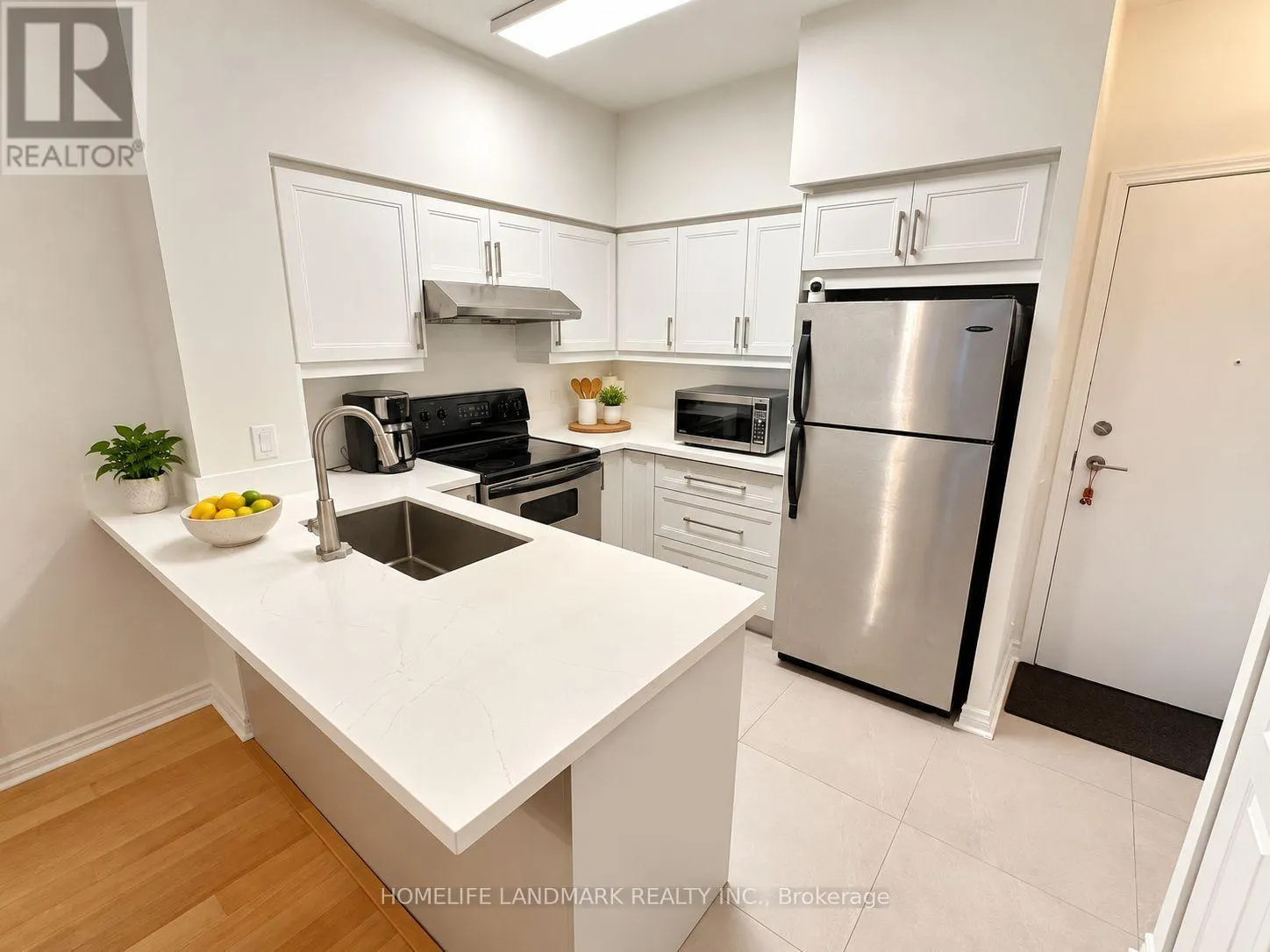 GV113 - 38 KENASTON GARDENS