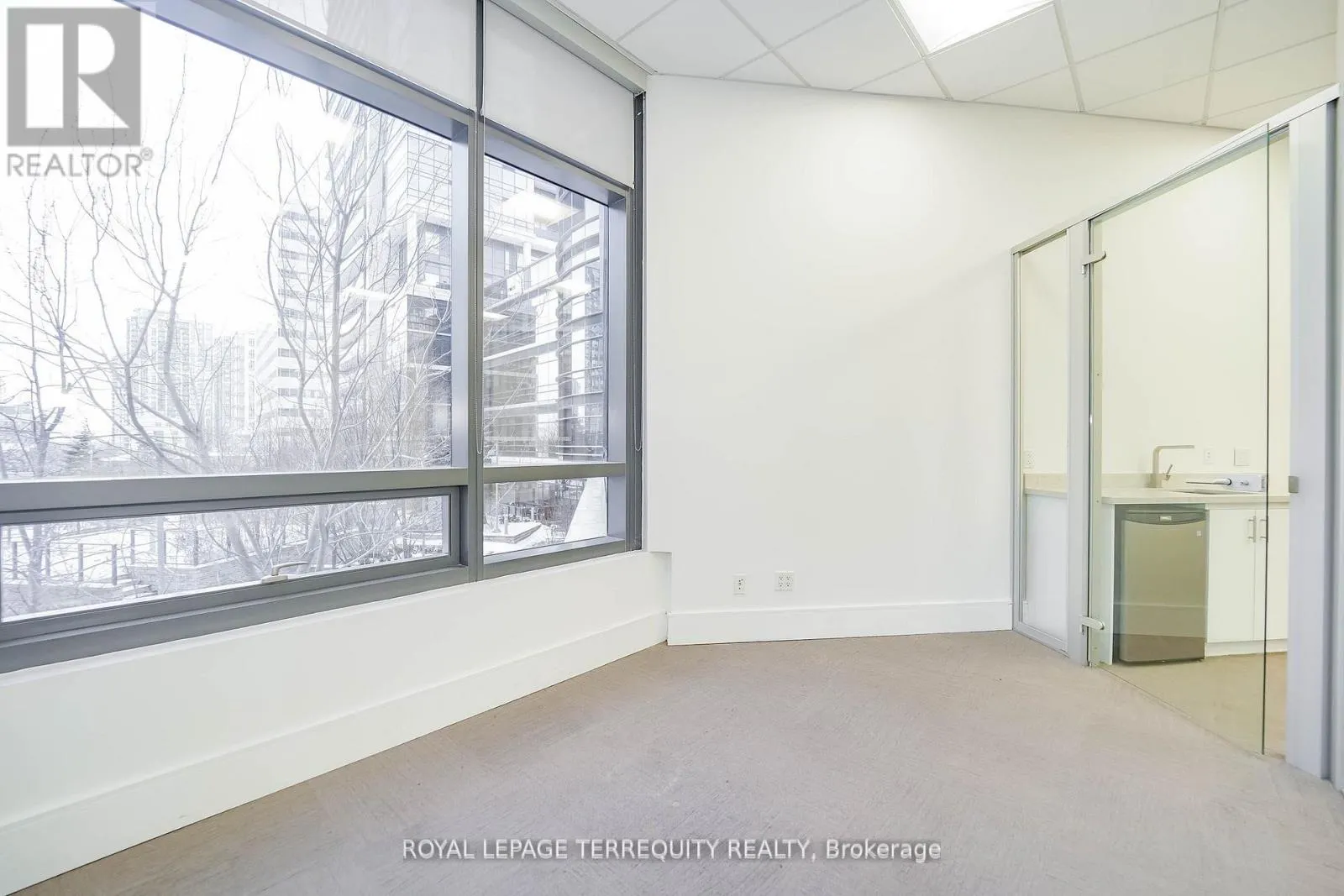 312 - 4789 YONGE STREET