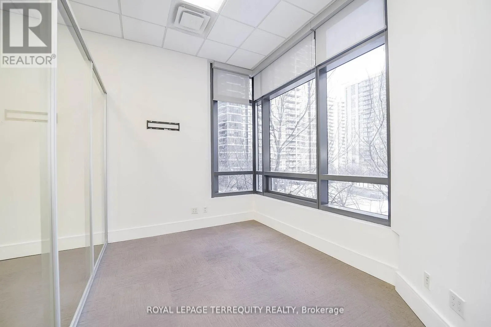 312 - 4789 YONGE STREET