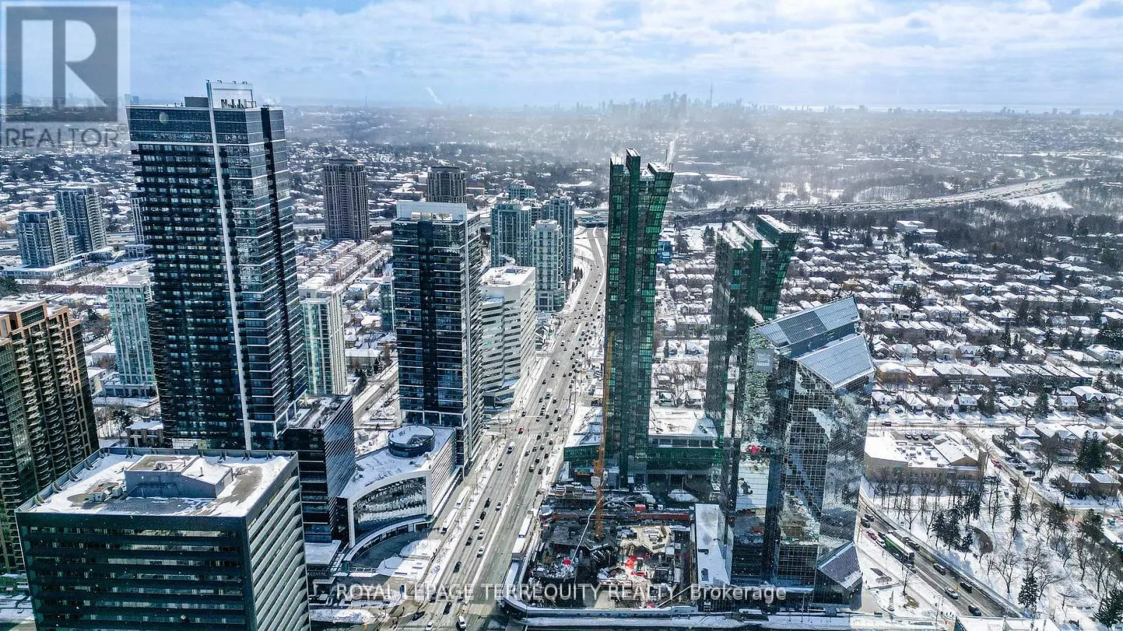 312 - 4789 YONGE STREET