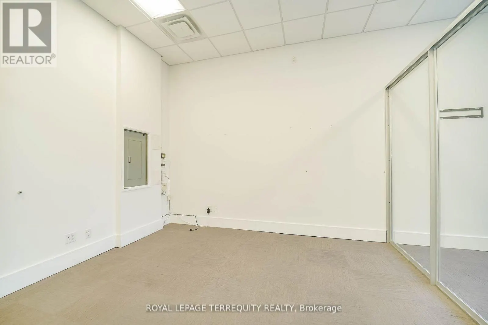 312 - 4789 YONGE STREET