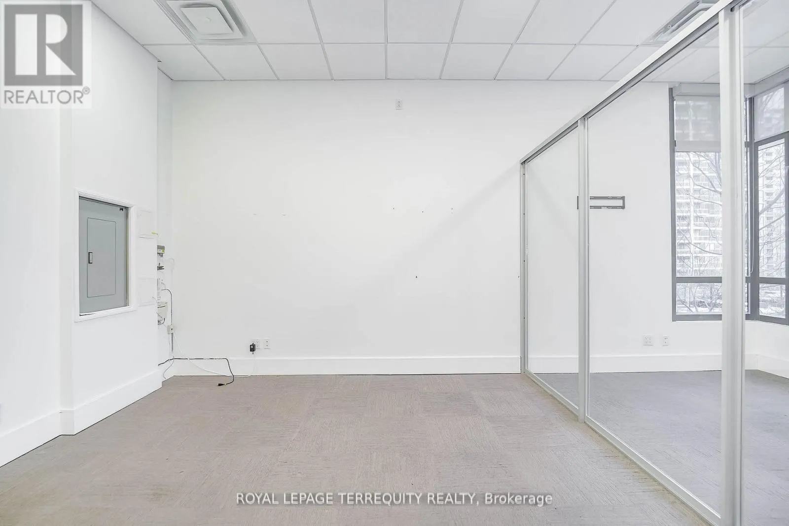 312 - 4789 YONGE STREET