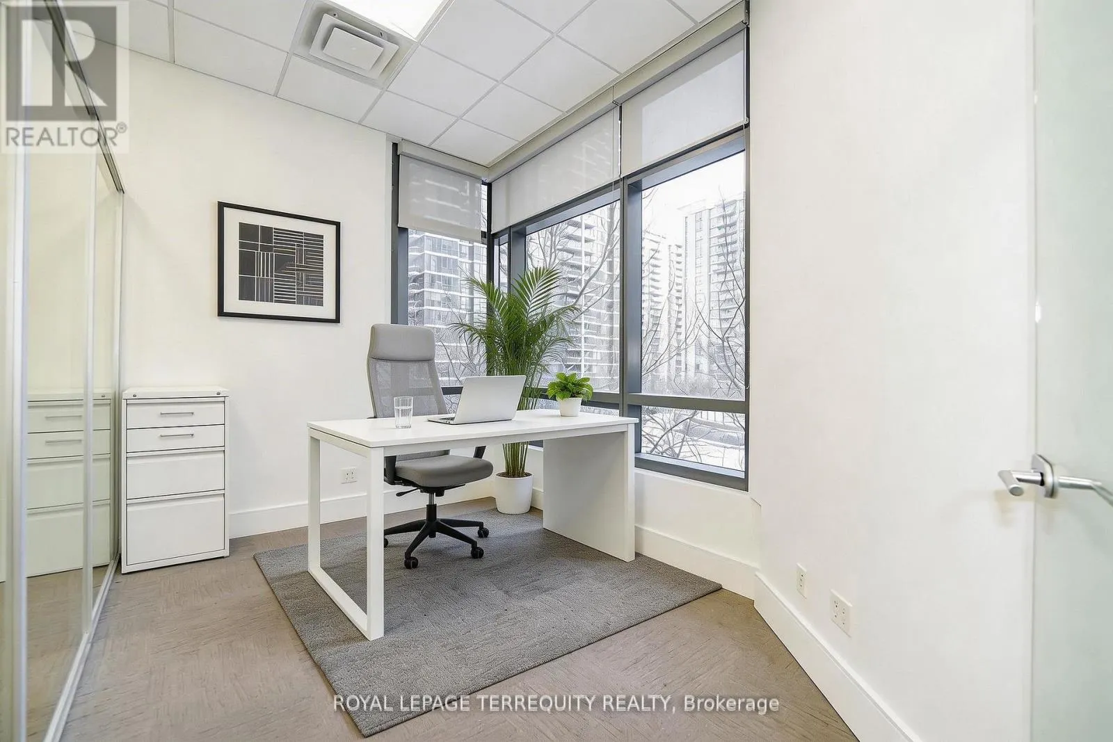 312 - 4789 YONGE STREET