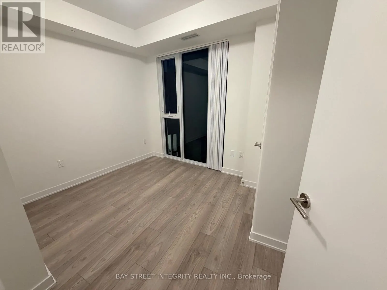 616 - 5858 YONGE STREET