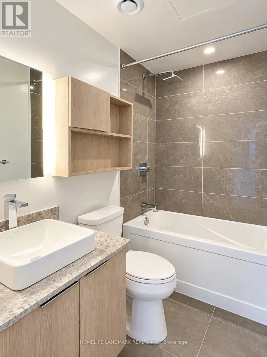 905 - 501 YONGE STREET