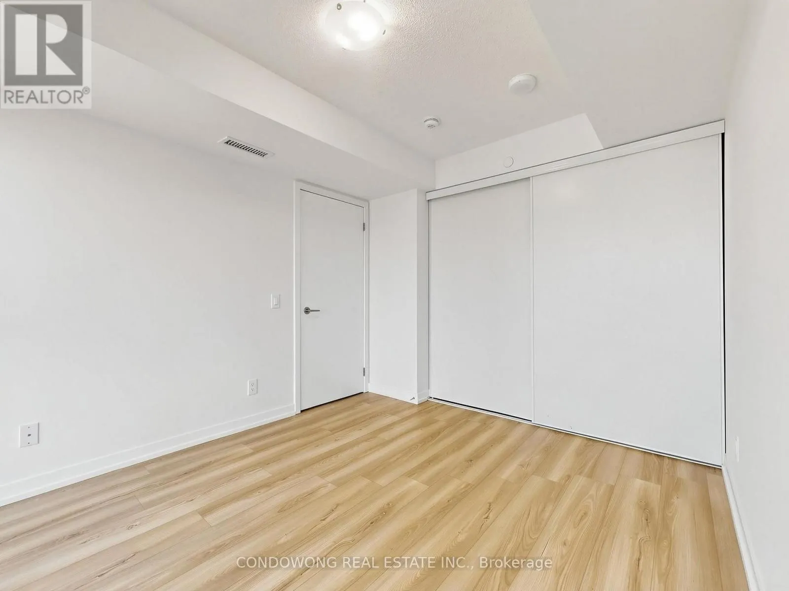 1803 - 125 REDPATH AVENUE