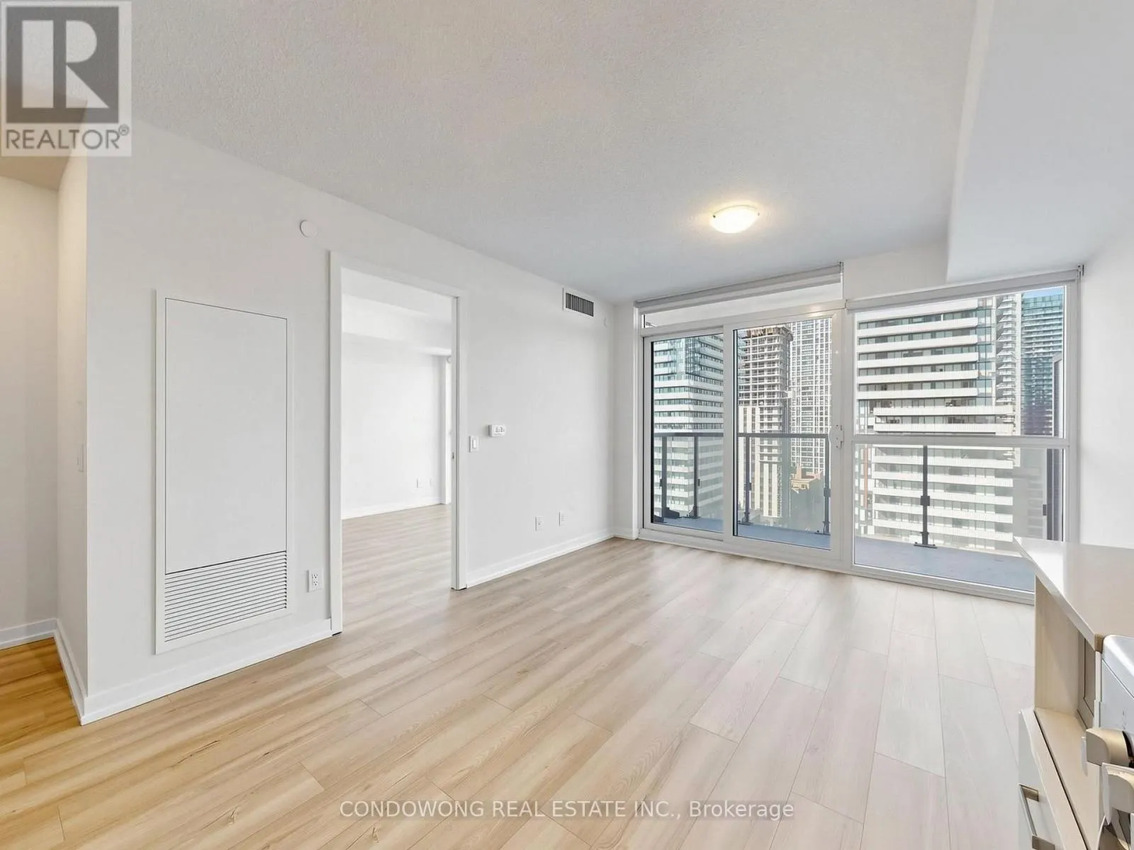 1803 - 125 REDPATH AVENUE