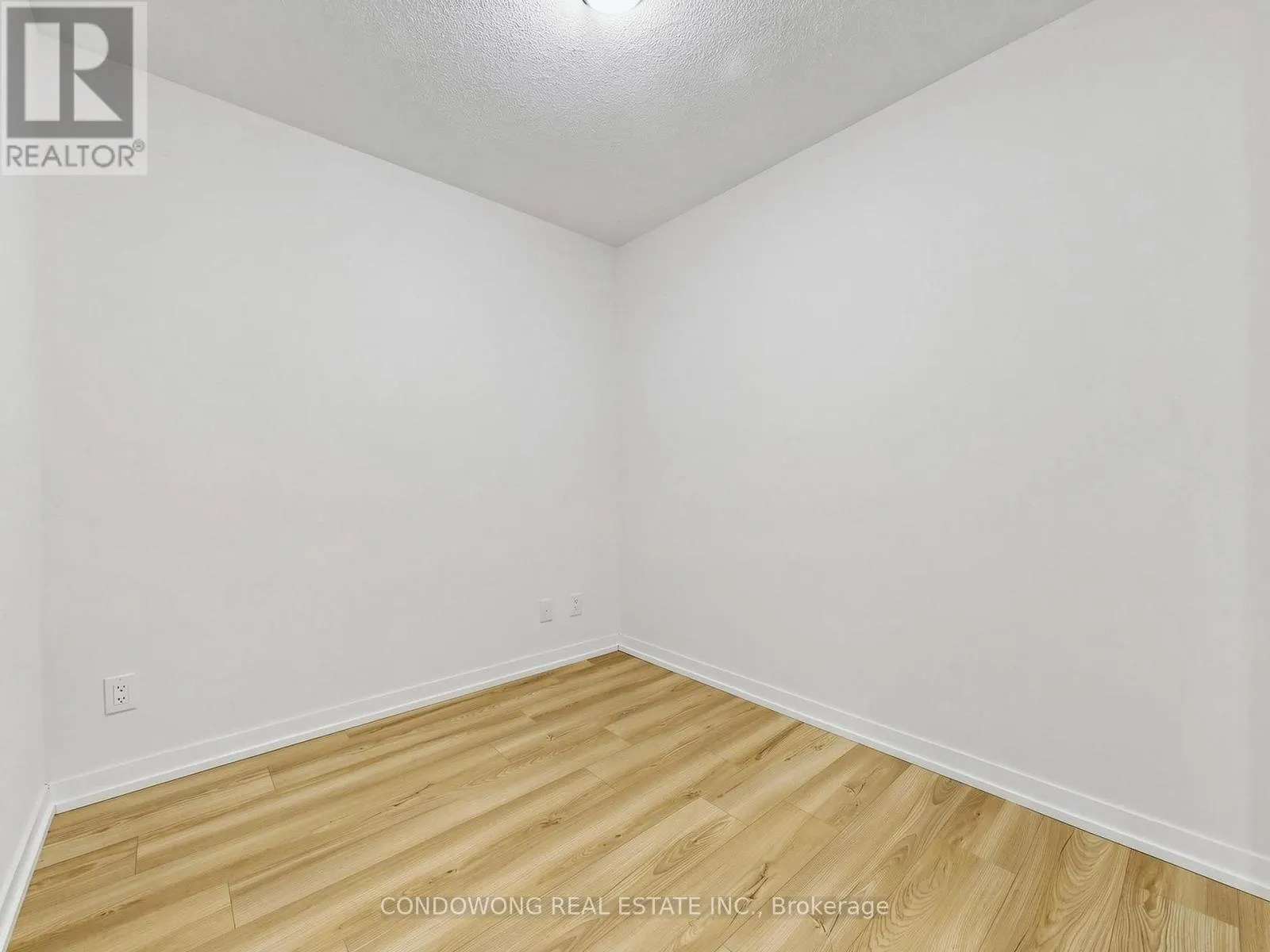 1803 - 125 REDPATH AVENUE