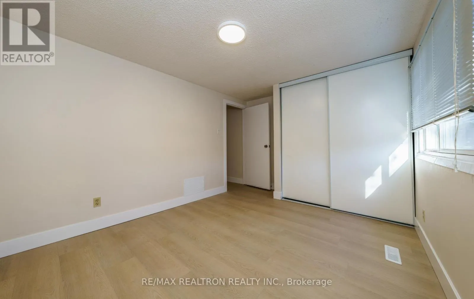 409 MELITA CRESCENT