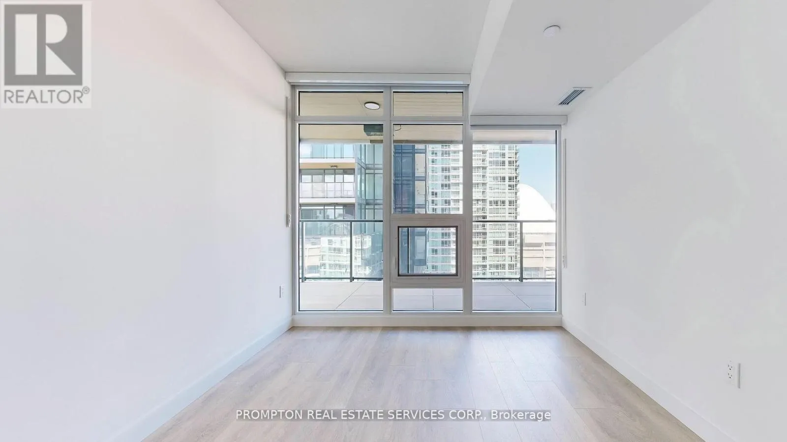 2906 - 3 CONCORD CITYPLACE WAY