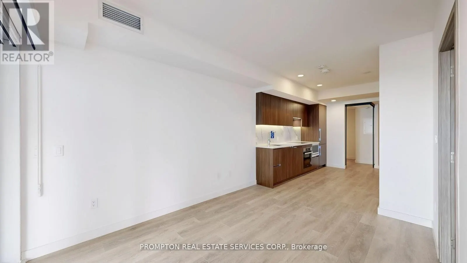 2906 - 3 CONCORD CITYPLACE WAY