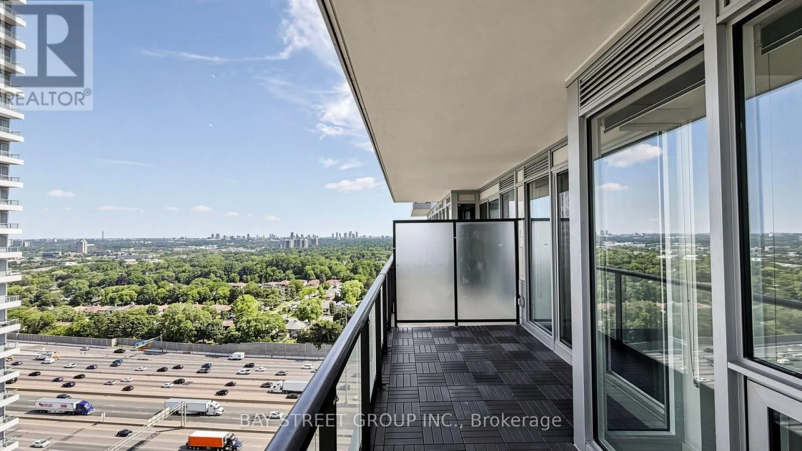 2515 - 95 MCMAHON DRIVE